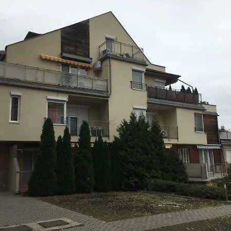 Lägenhet Peppy & Pool Balatonfüred